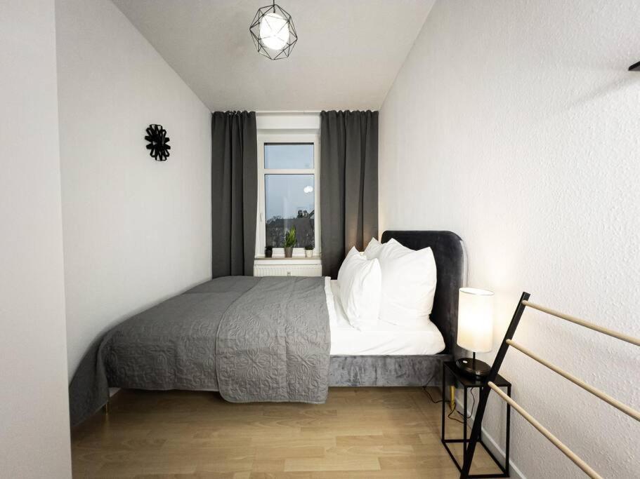 Purer Luxus Mit 2 Schlafzimmern, Balkon Und Privat-Parkplatz Leipzig Exteriör bild